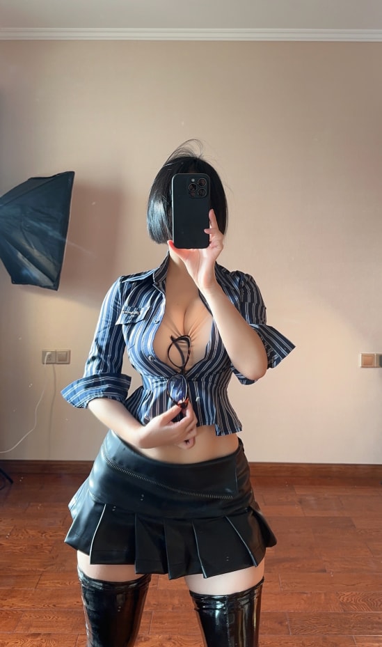 【微-密】俏妞qiaoniuTT-战神皮靴[16P-62M]-蜜桃啵啵