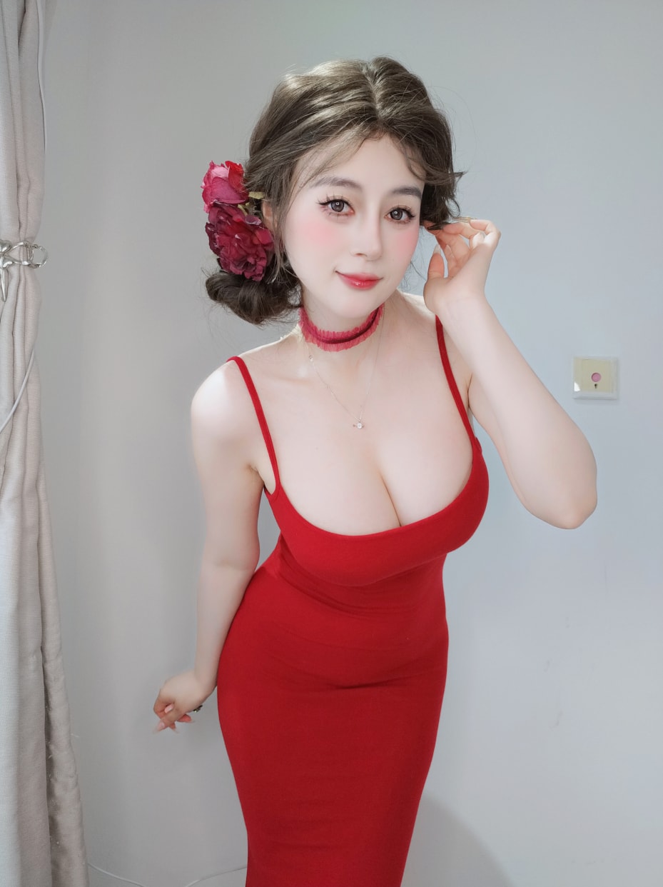 白银81 – [Fantia] 24年8月会员合集（17套）98P10V-1.59GB]预览图 2